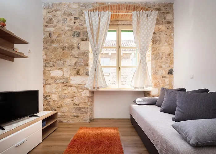 Διαμέρισμα Lux Cindro In Center *