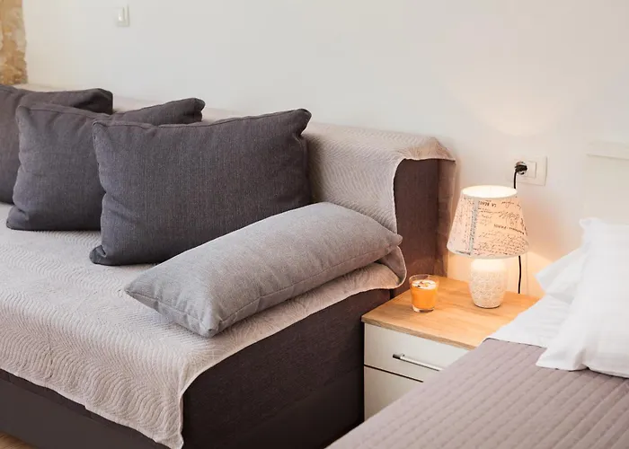 Lux Cindro In Center Σπλιτ