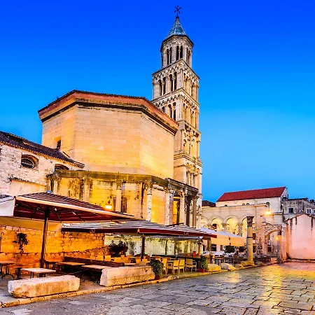 Lägenhet Lux Cindro In Center